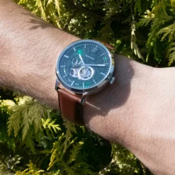 Herren Uhr TRIO Grün Zifferblatt Braun Leder 20 MM Armband